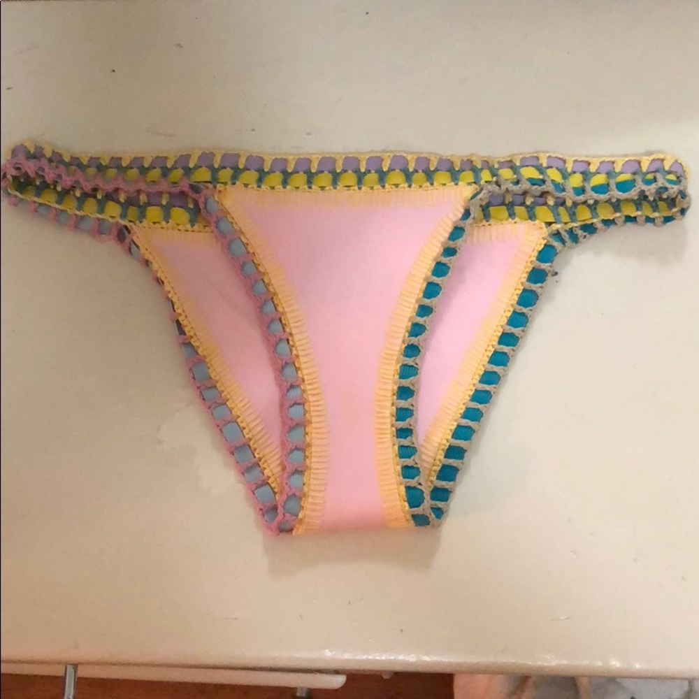 Kiini bottoms